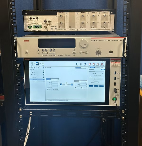 Keithley 4200 semiconductor parameter analyzer